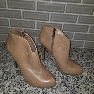 Women's leather booties